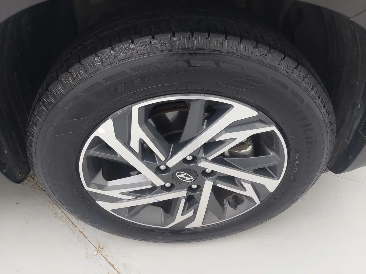 Hyundai Creta Limited 1.0 TB 12V Flex Aut., foto 13 de 18