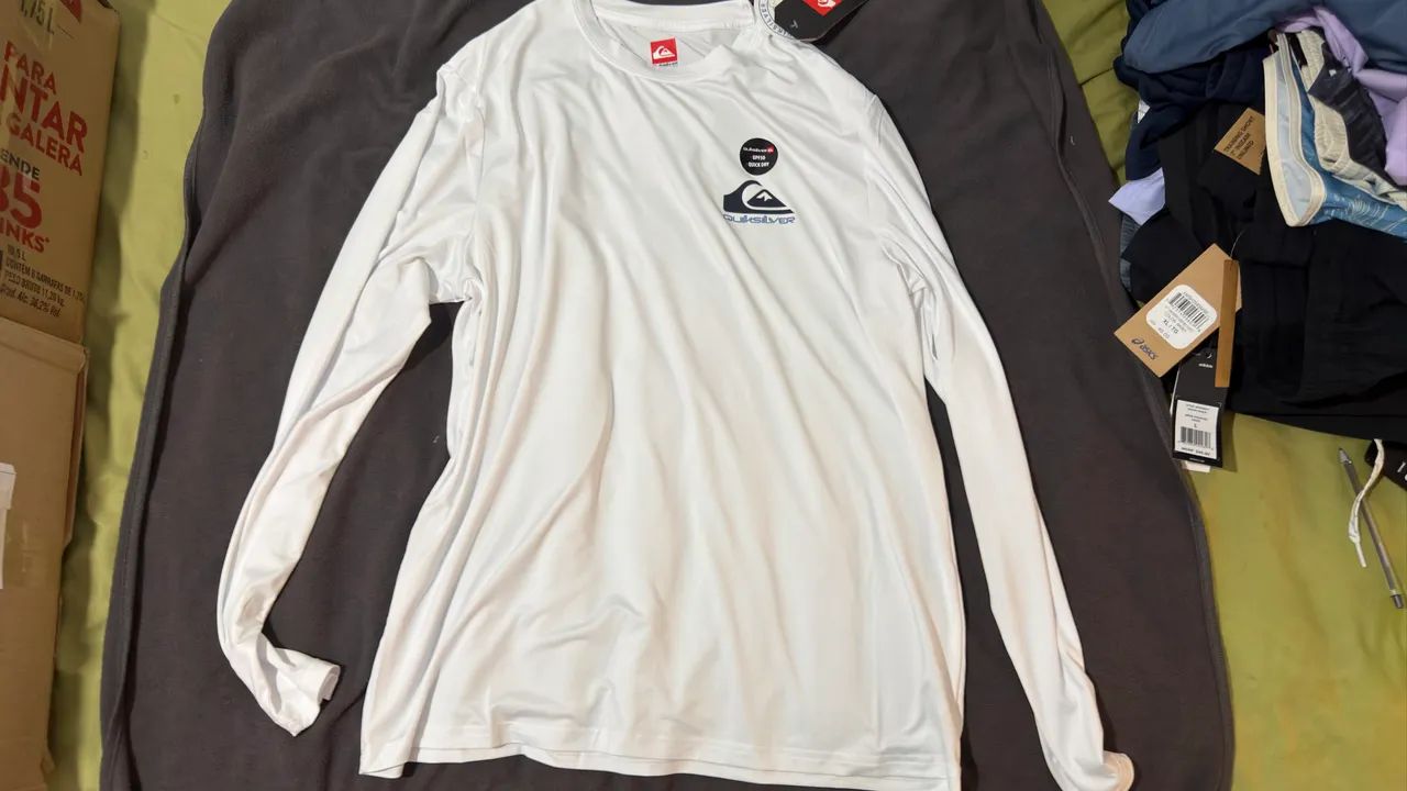 Camisa Quiksilver proteção UV