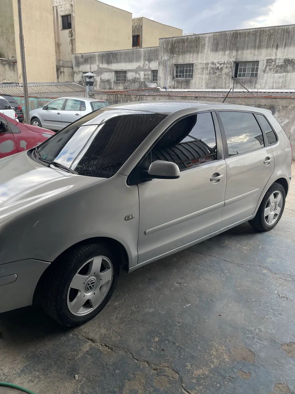 Volkswagen Polo Polo 1.6 Mi/ S.Ouro 1.6Mi 101cv 8V 5p 2004