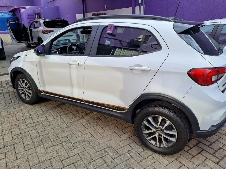 Fiat Argo Trekking 1.3 8V Flex 2024 - Foto 4
