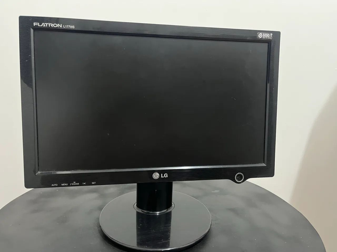 MONITOR LG FLATRON L177WS 17?