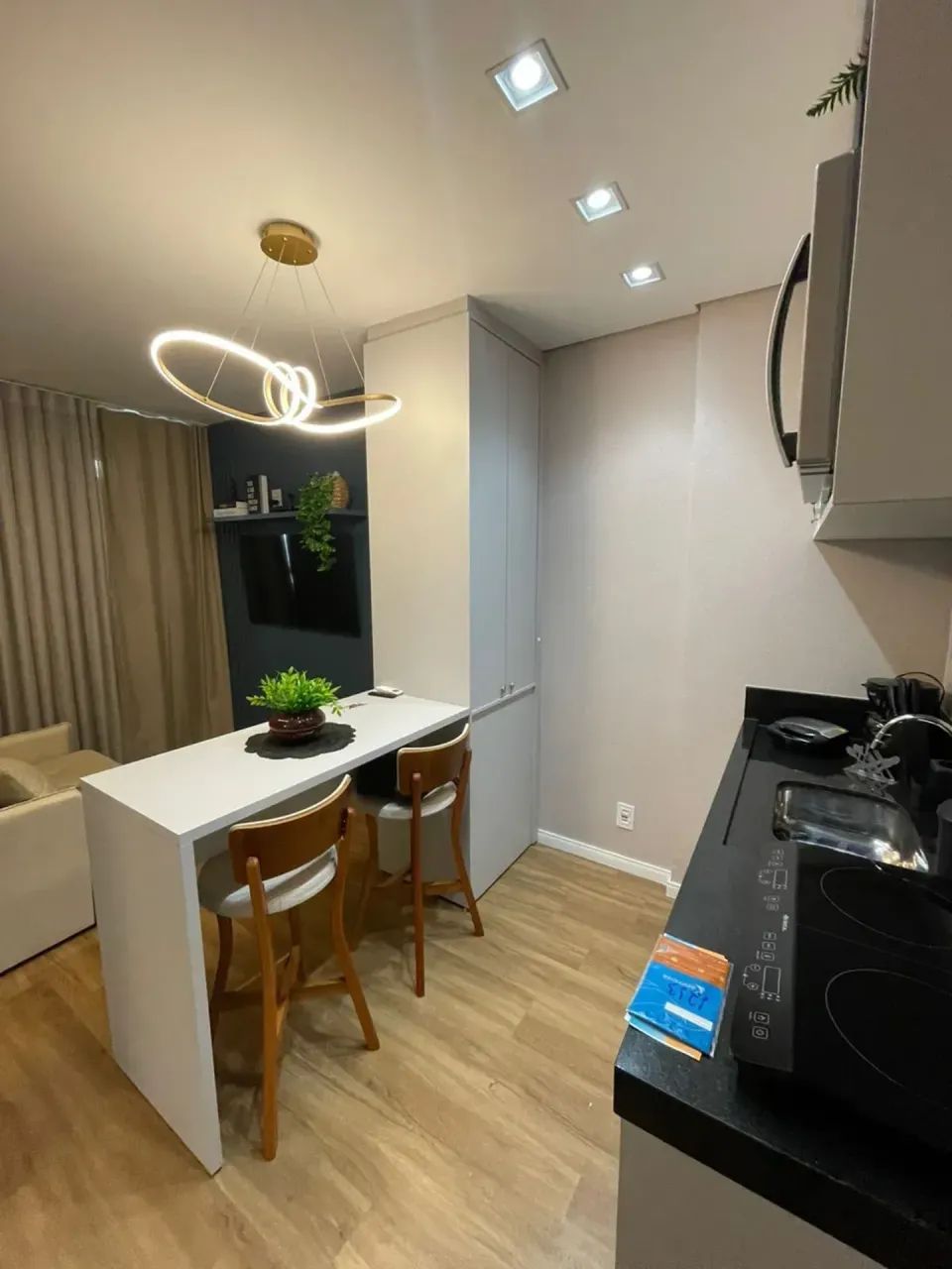 ALUGO FLAT NO CONDOMÍNIO STUDIO CUIABÁ
