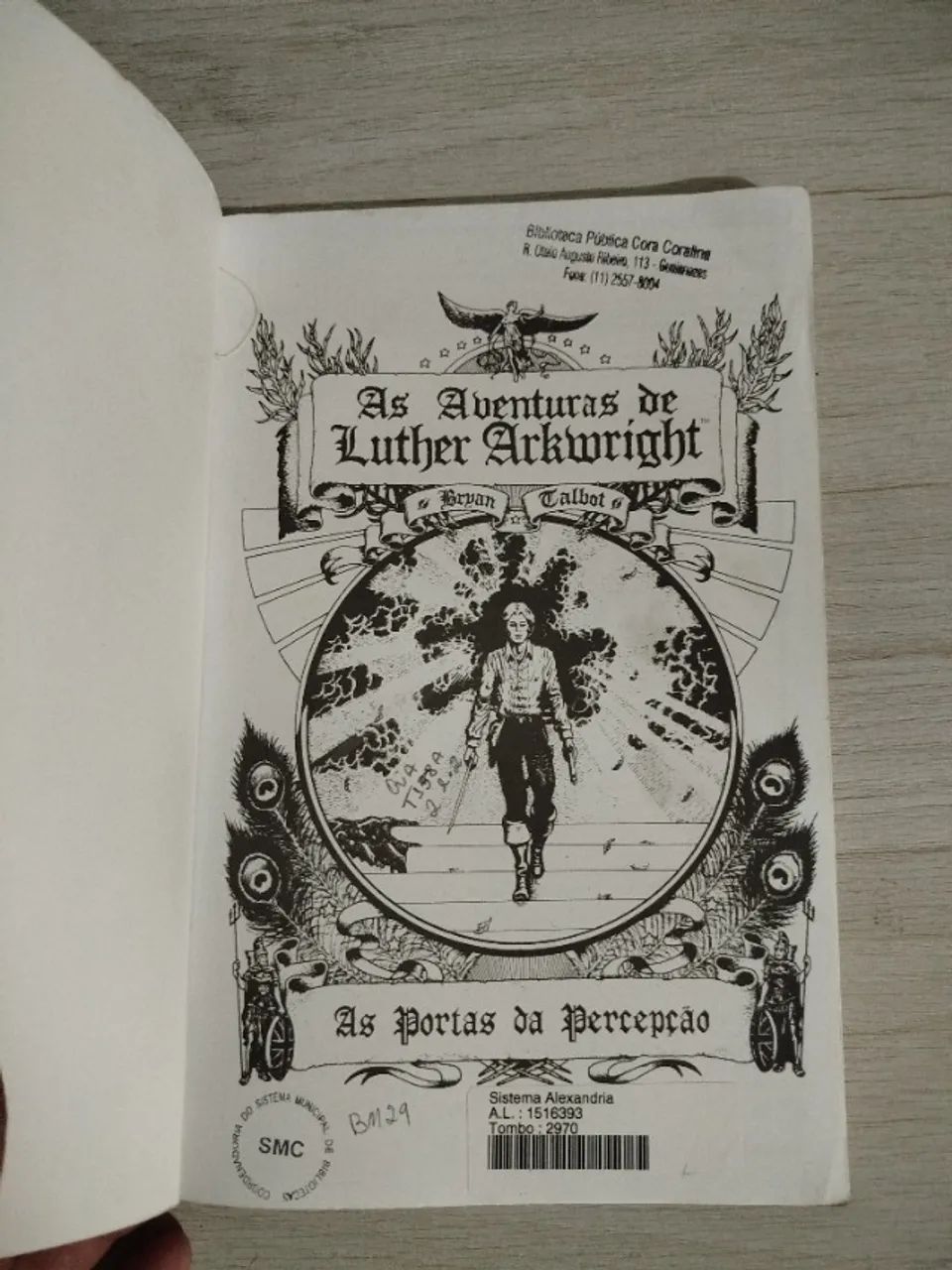 HQ Quadrinhos As Aventuras de Luther Arkwright (completo em 2 Volumes) - Foto 2