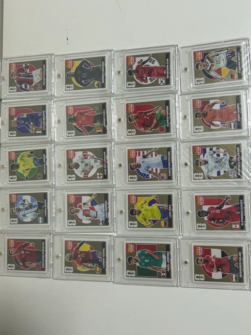 80 figurinhas legends completo mais cases - Foto 2