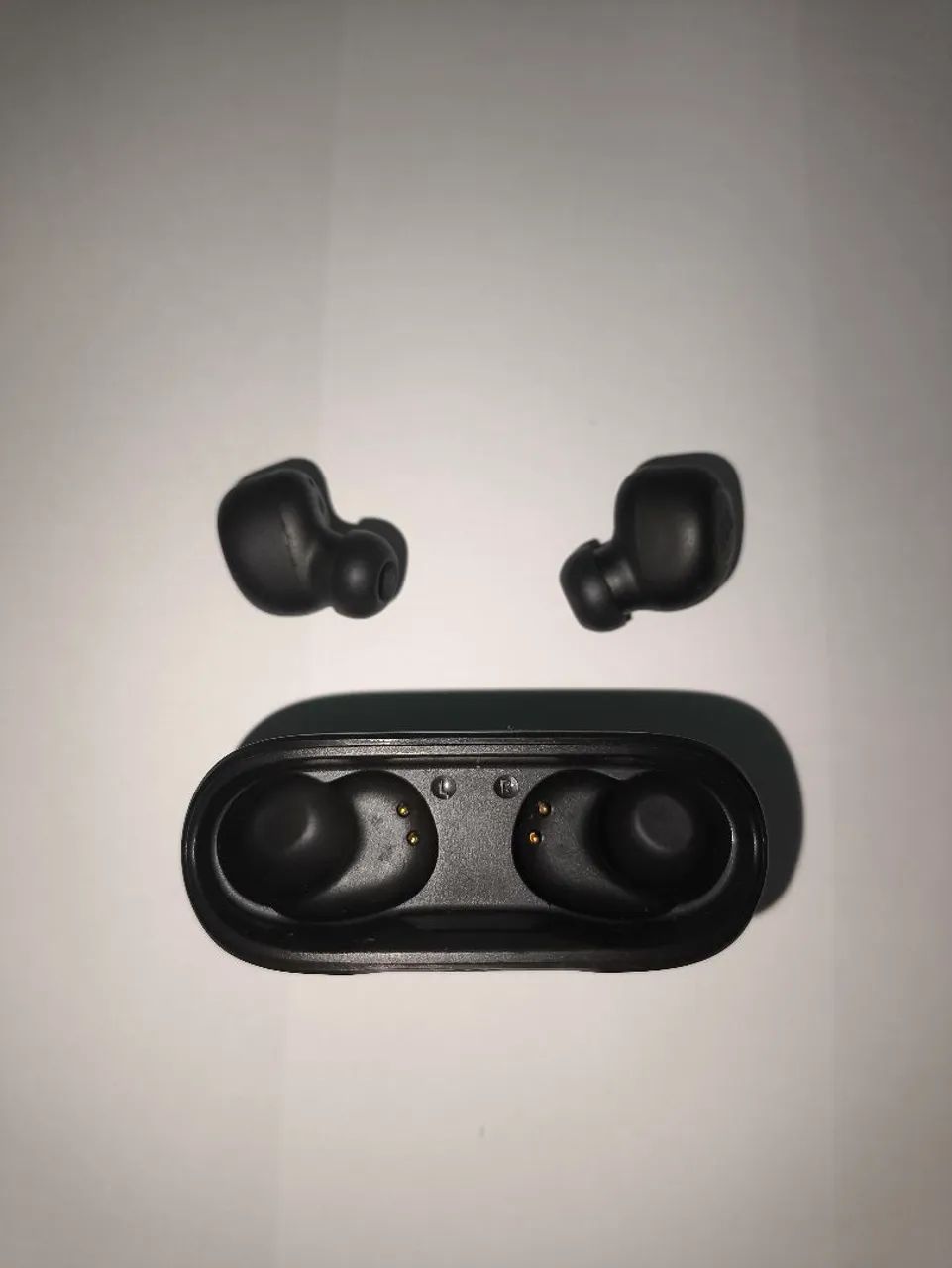Fone Bluetooth JBL Wave Buds usado - Foto 5