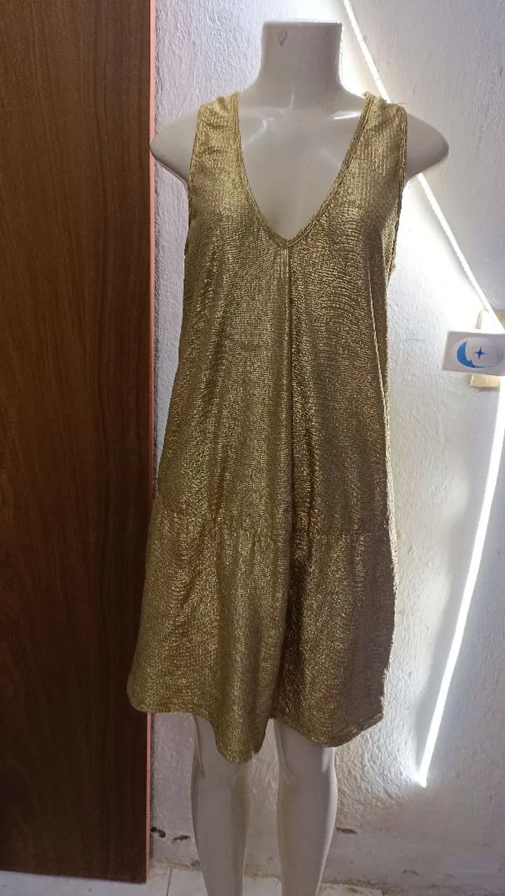 Vestido brilhoso  - Foto 2