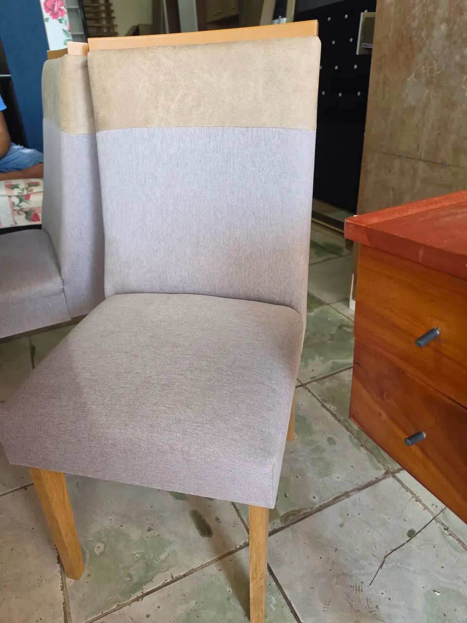 Mesa 6 cadeiras mdf vidro ótimo estado - Foto 4