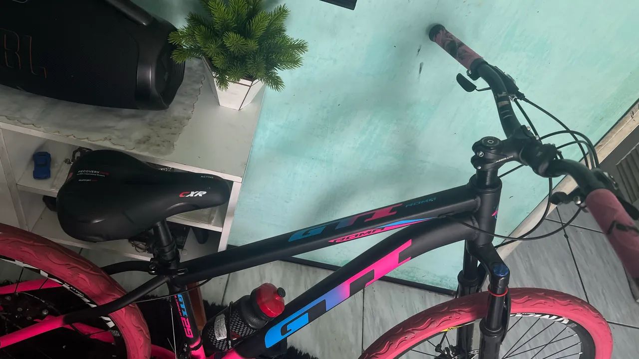 VENDE-SE BICICLETA GTI ? MUITO NOVA!  - Foto 4