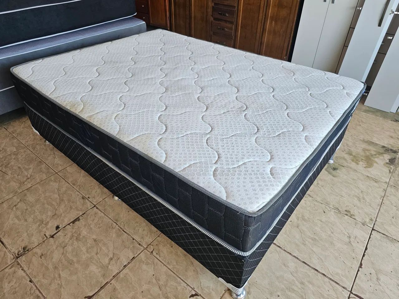 Cama box molas ensacada usada  - Foto 4