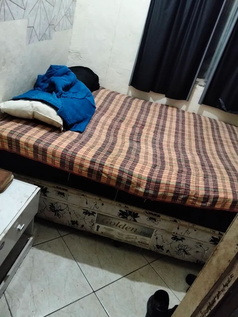 Vendo cama de casal usada boa  - Foto 2
