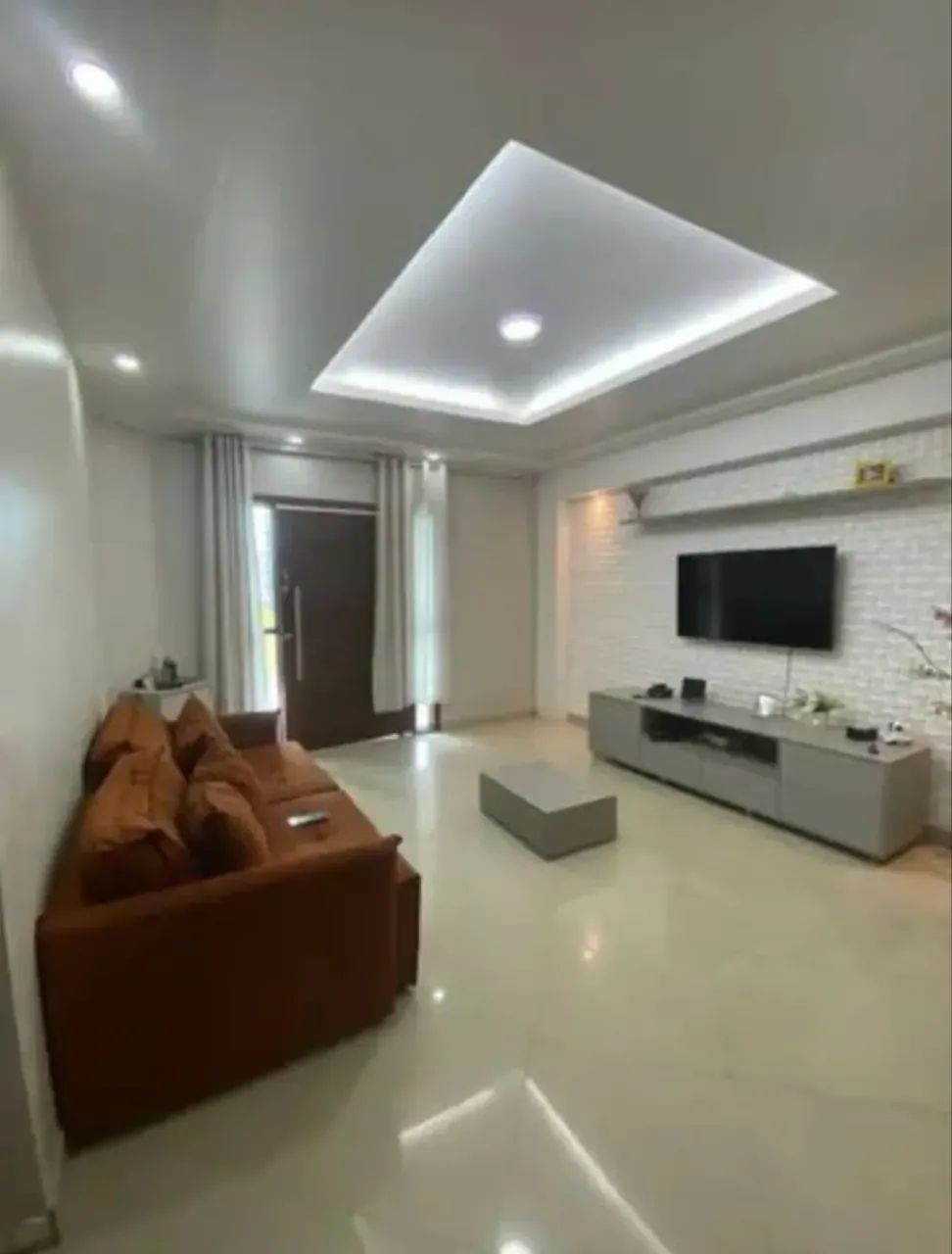 Casa Triplex a 250m da Sefaz/ 4 Qts/ Suite/ 440m²/ - Foto 2