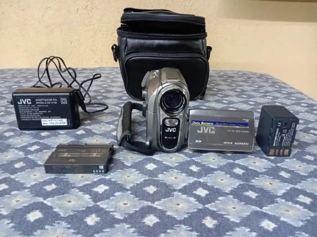filmadora jvc modelo grd770vb - Foto 5