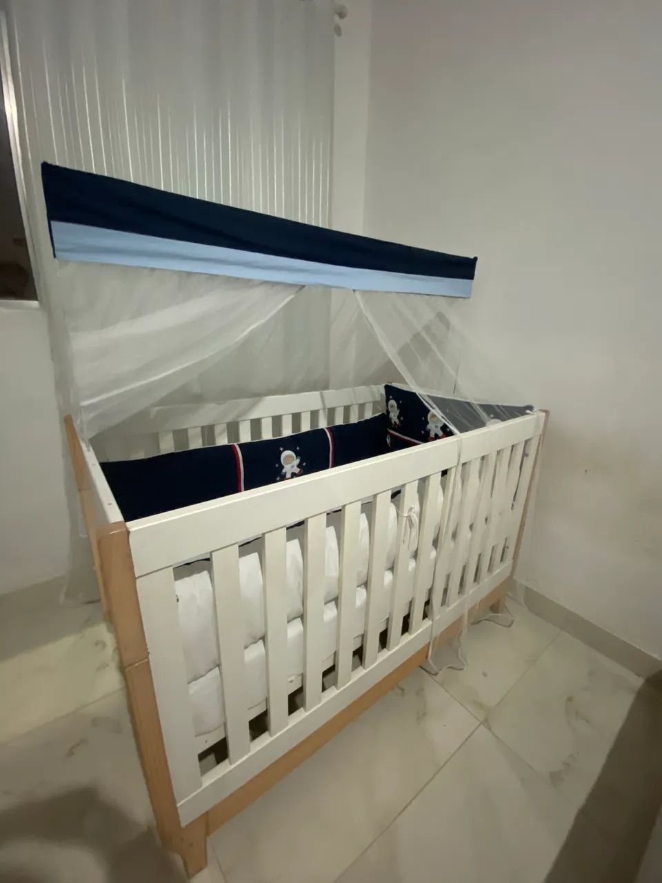 VENDO BERÇO COMPLETO COM COLCHÃO E KIT BERÇO - Foto 4
