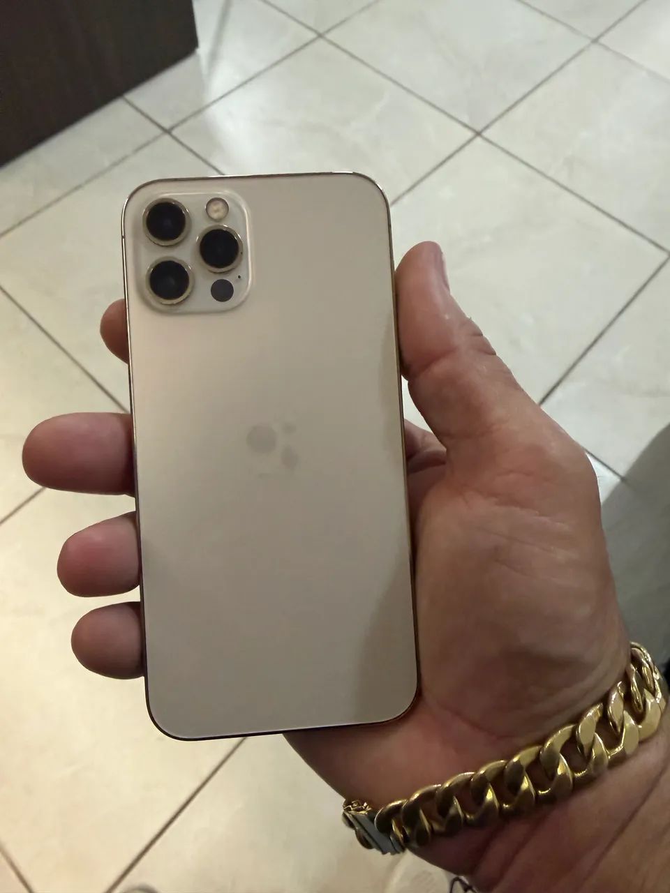 iPhone 12 Pro gold 256gb - Foto 3
