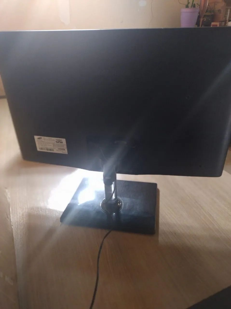 MONITOR SANSUNG 23 POLEGADAS COM DEFEITO
