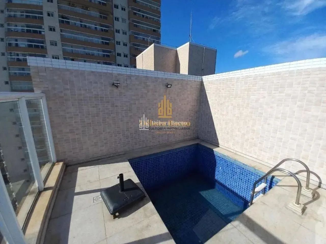 COBERTURA MARAVILHOSA FRENTE MAR COM PISCINA!! 3 SUITES 4 VAGAS E LAZER COMPLETO - Foto 10