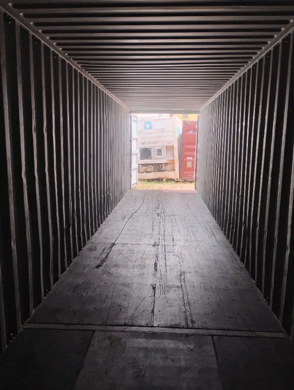 Vendo Container Contêiner 06 e 12 metros  - Foto 2
