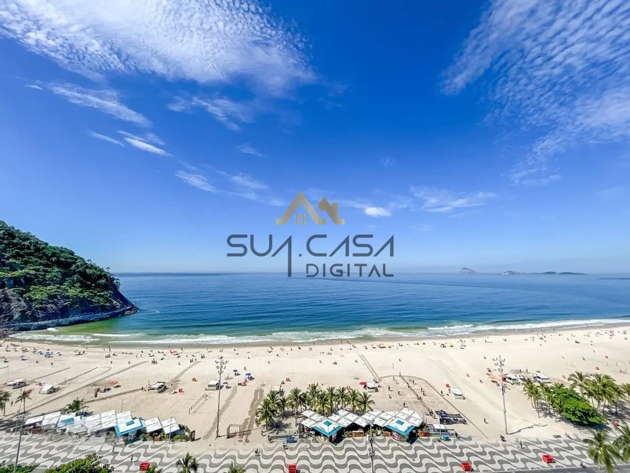 Leme | Cobertura reformada com vista panorâmica para o mar de Copacabana. REF: CO0048