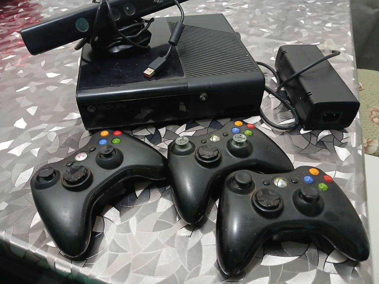 Ex Box 360 com Kninect  - Foto 2