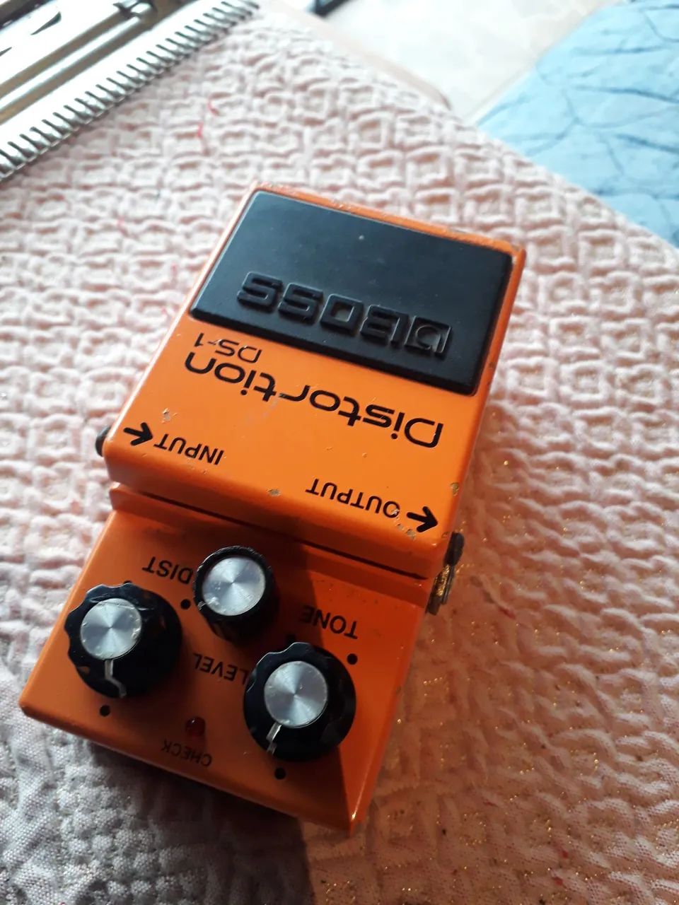 Pedal de distorção boss  - Foto 2