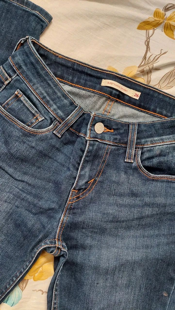 Vendo calça seminova - Foto 2