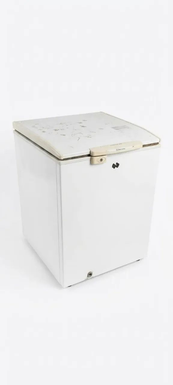 Freezer electrolux HI60