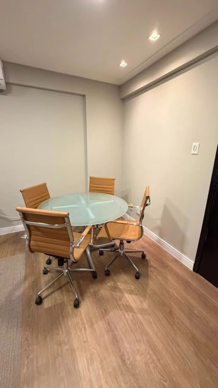 Linda Sala Comercial com 4 ambientes decorados - Foto 5