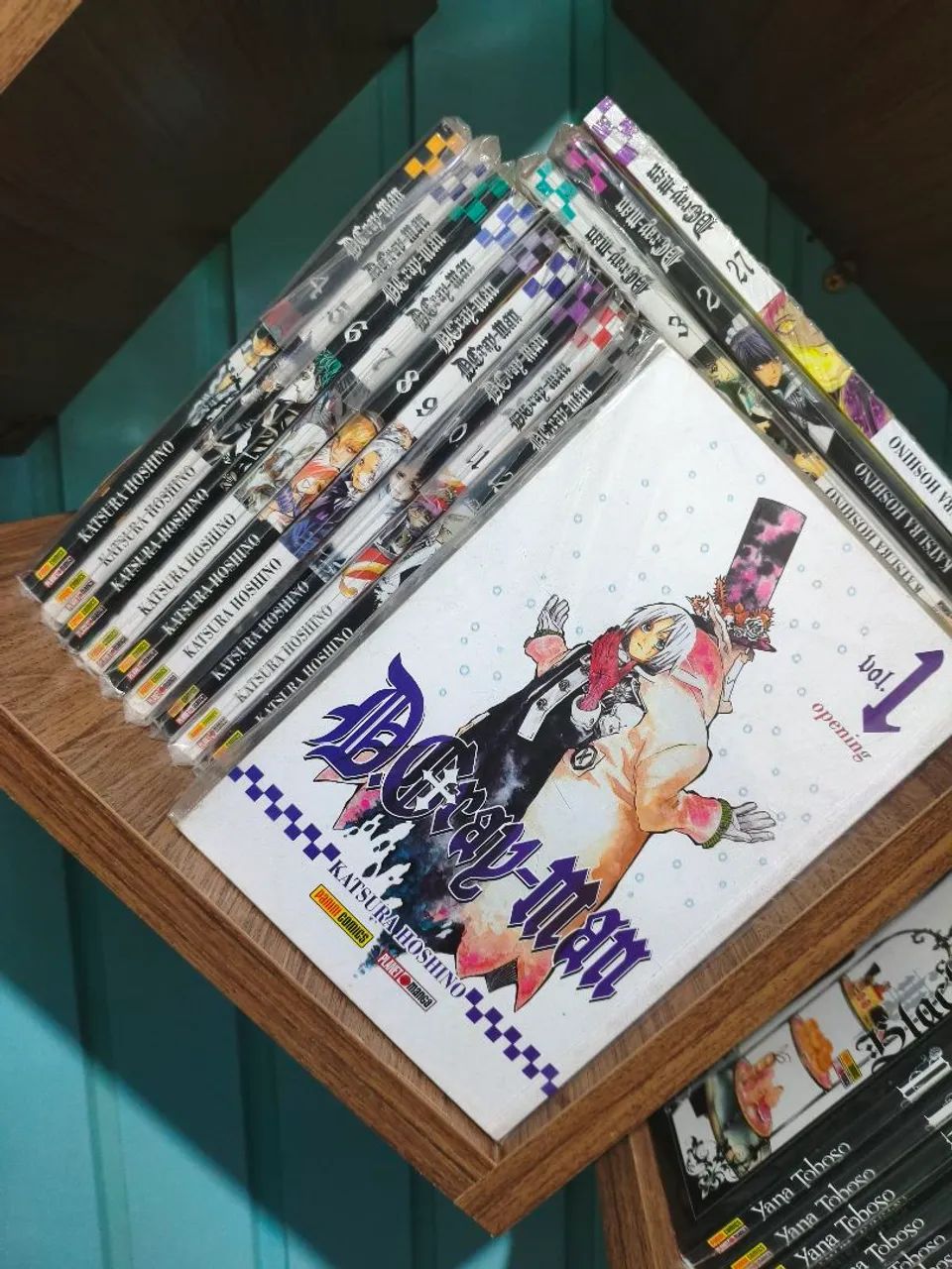 D.Gray-man　まとめ売り Coleção Mangá D.Gray-man (01 ao 27) - Livros e revistas