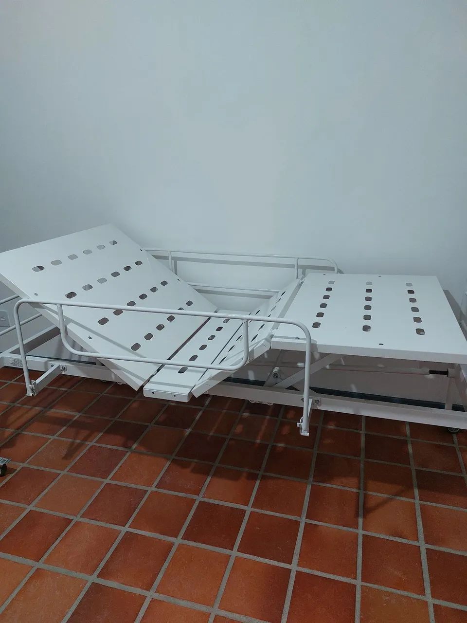 Cama hospitalar  - Foto 4