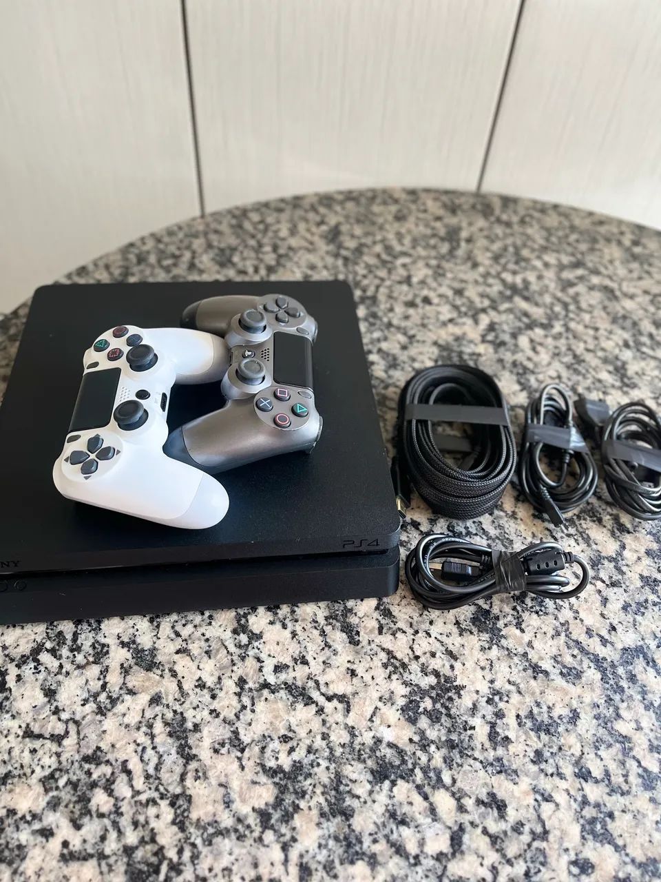 Ps4 slim 2 controles - Foto 4