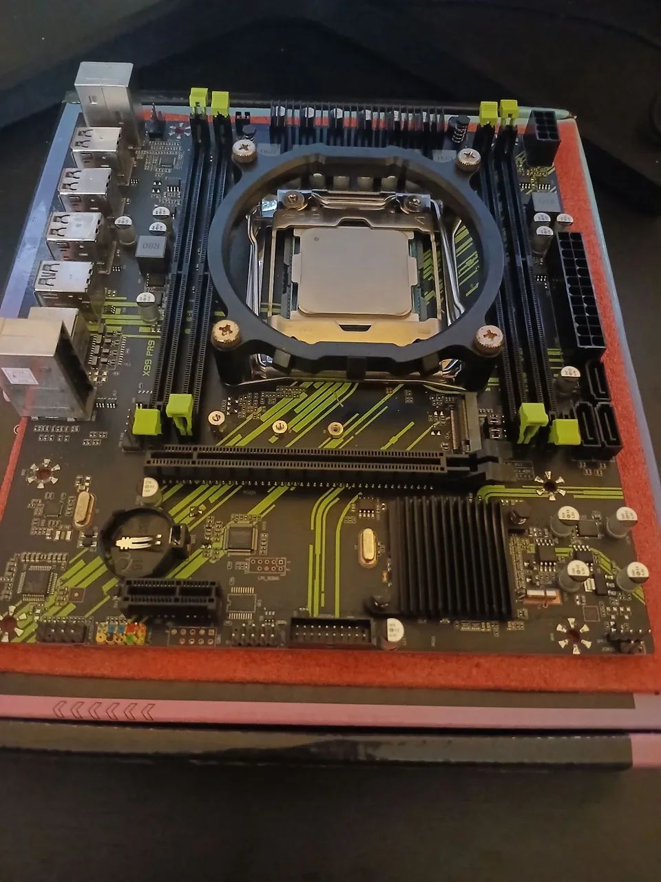 Placa Mãe Machinist Pr9 x99 + Xeon e5 2680 v4