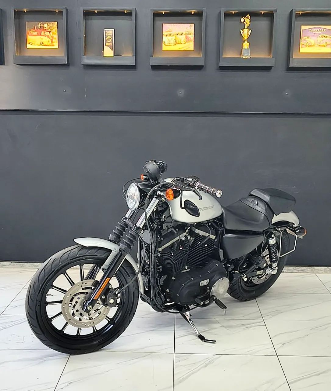 Harley Davidson XL 883N Iron - Foto 5