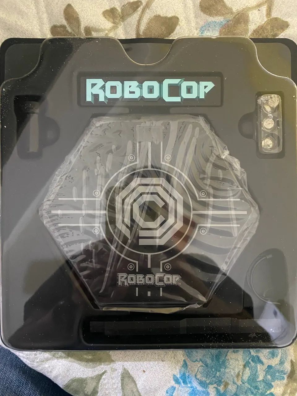Robocop hottoys diecast - Foto 4
