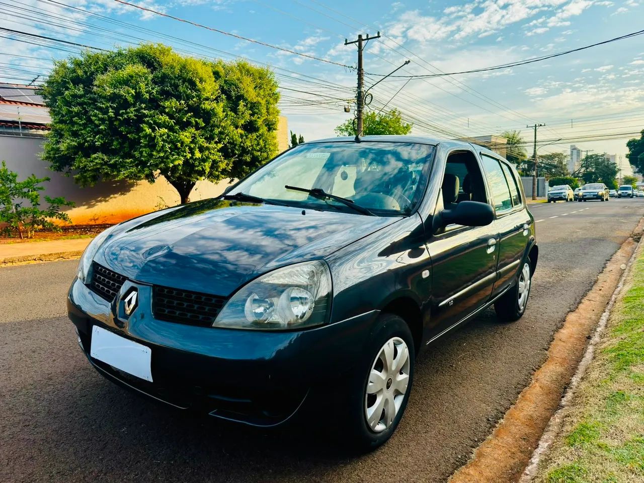 Renault Clio CLIO RL/ JP/AUTH.1.0/1.0 HI-POWER 16V 5P 2004