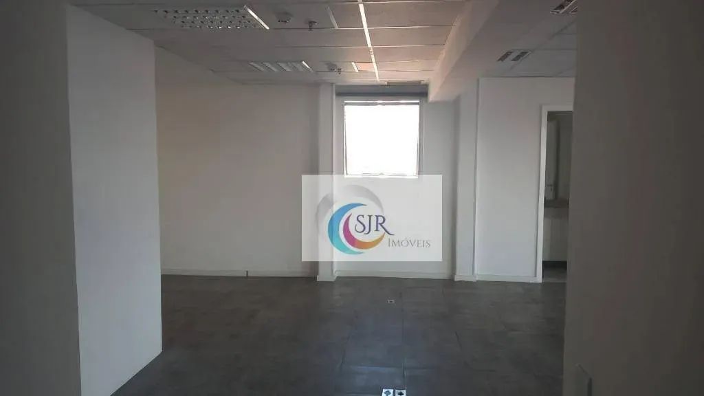 Conjunto para alugar, 239 m² com 6 vagas de garagem. - Foto 9