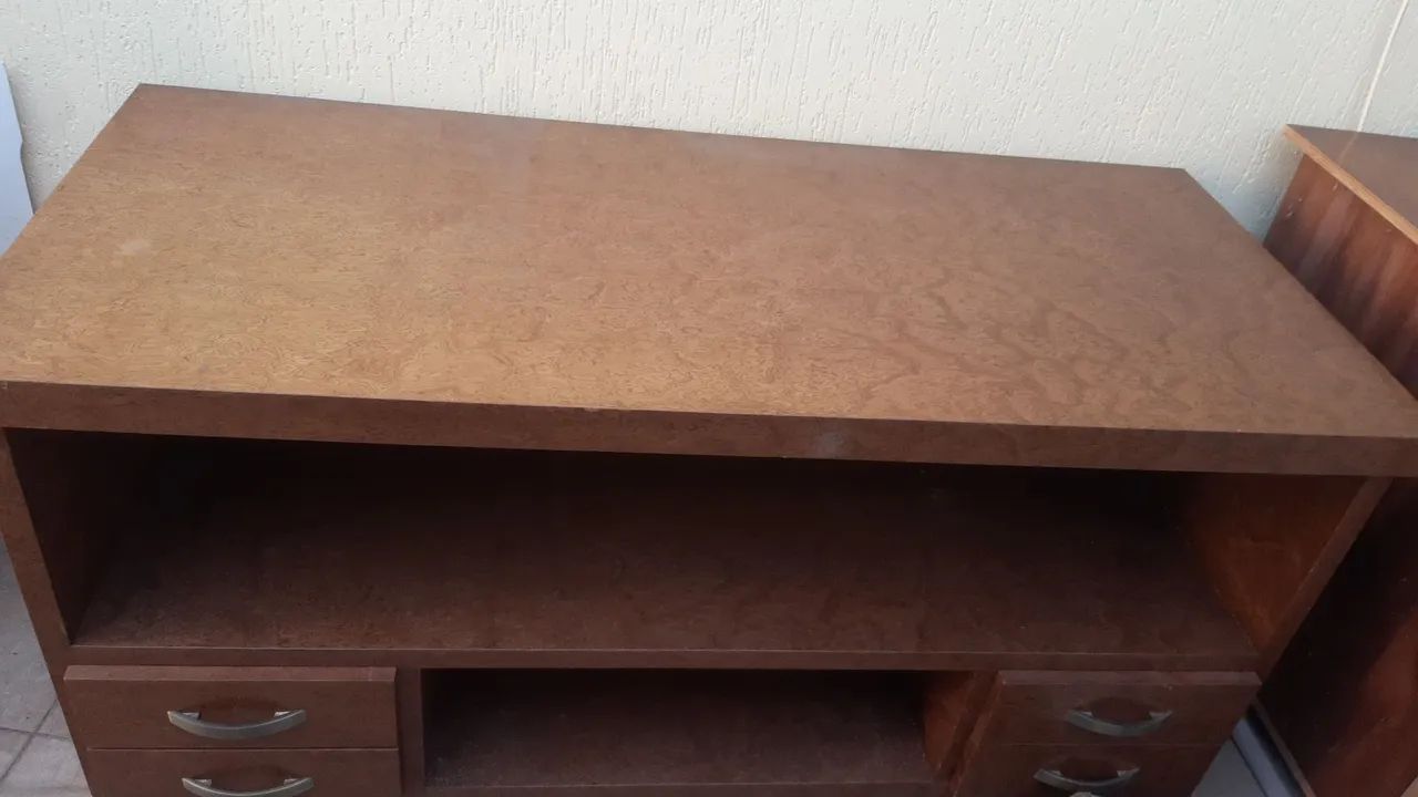 Vendo rack com parteleiras e gavetas - Foto 2
