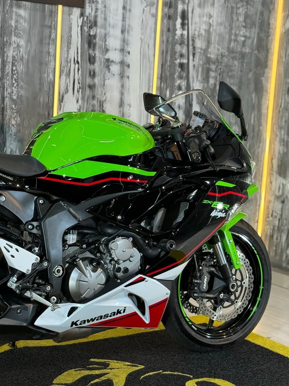 Kawasaki Zx-6r 636cc 2021 - 1451394709 | OLX