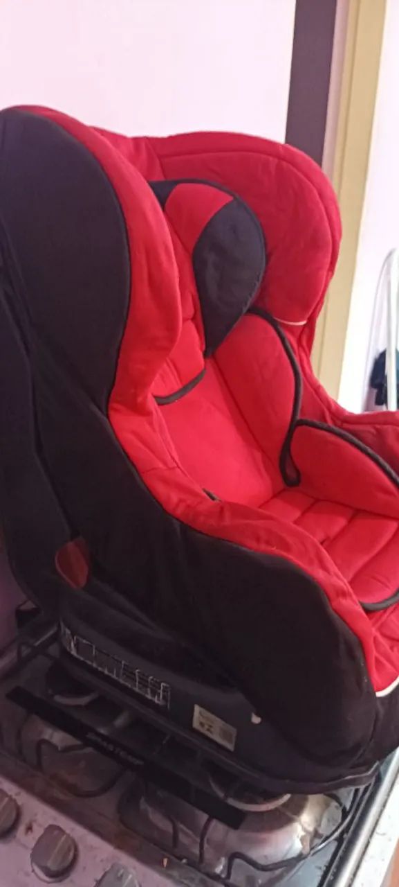 Cadeirinha de carro Scuderia Ferrari  - Foto 3