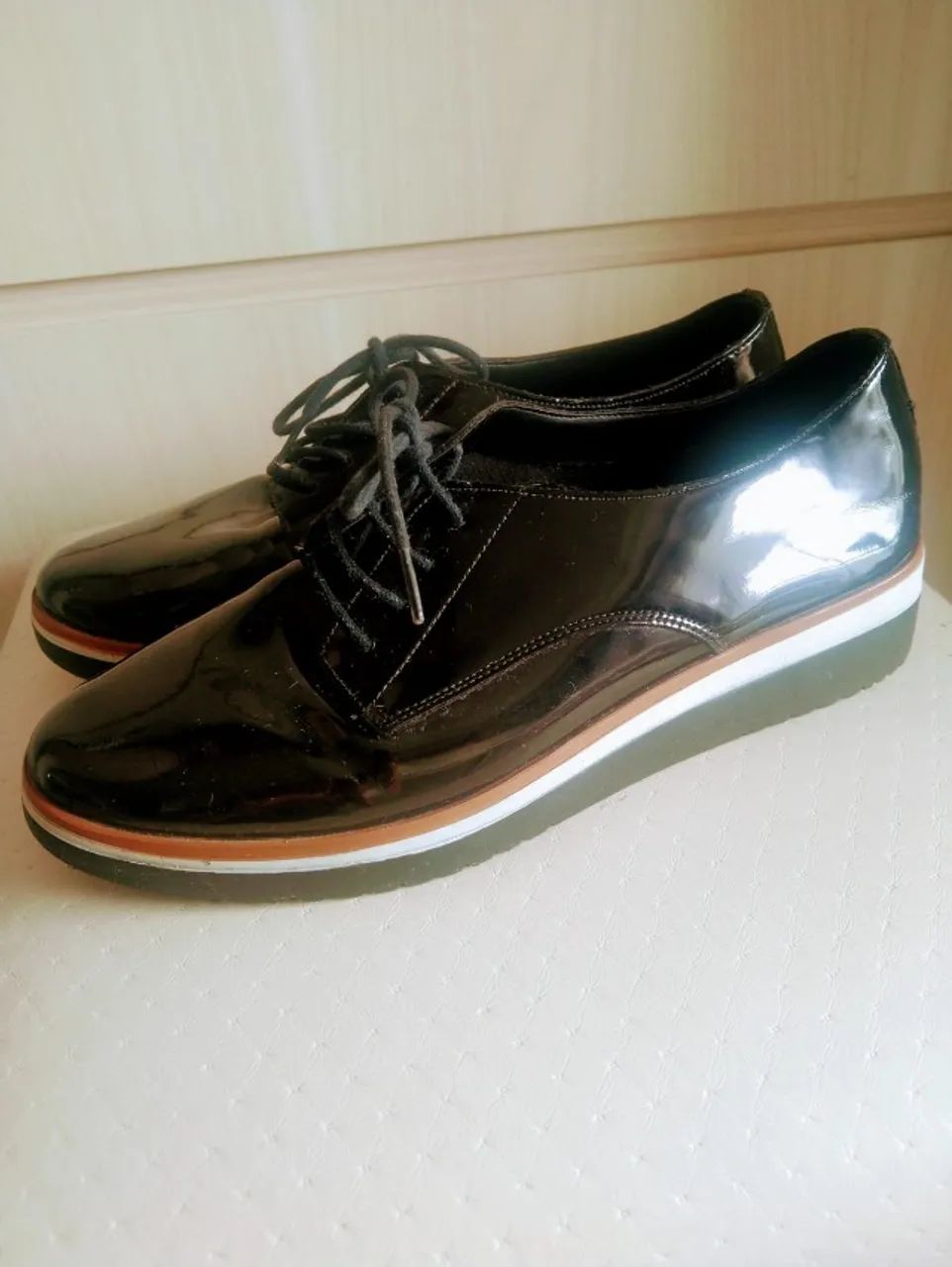 Sapato moleca 37 seminovo top de linha em ótimo estado - Foto 3