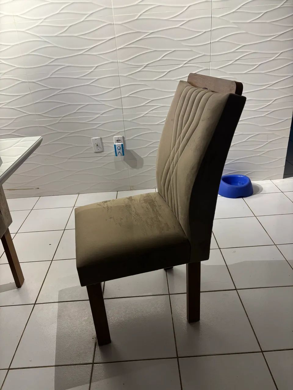 vendo mesa 6 cadeiras  - Foto 2