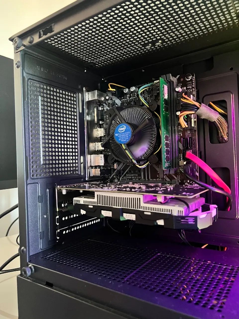Processador i5 9600 nona geração  GTX 1050TI 4GB MSI 16GB de memória RAM SSD Kingston 256G - Foto 2