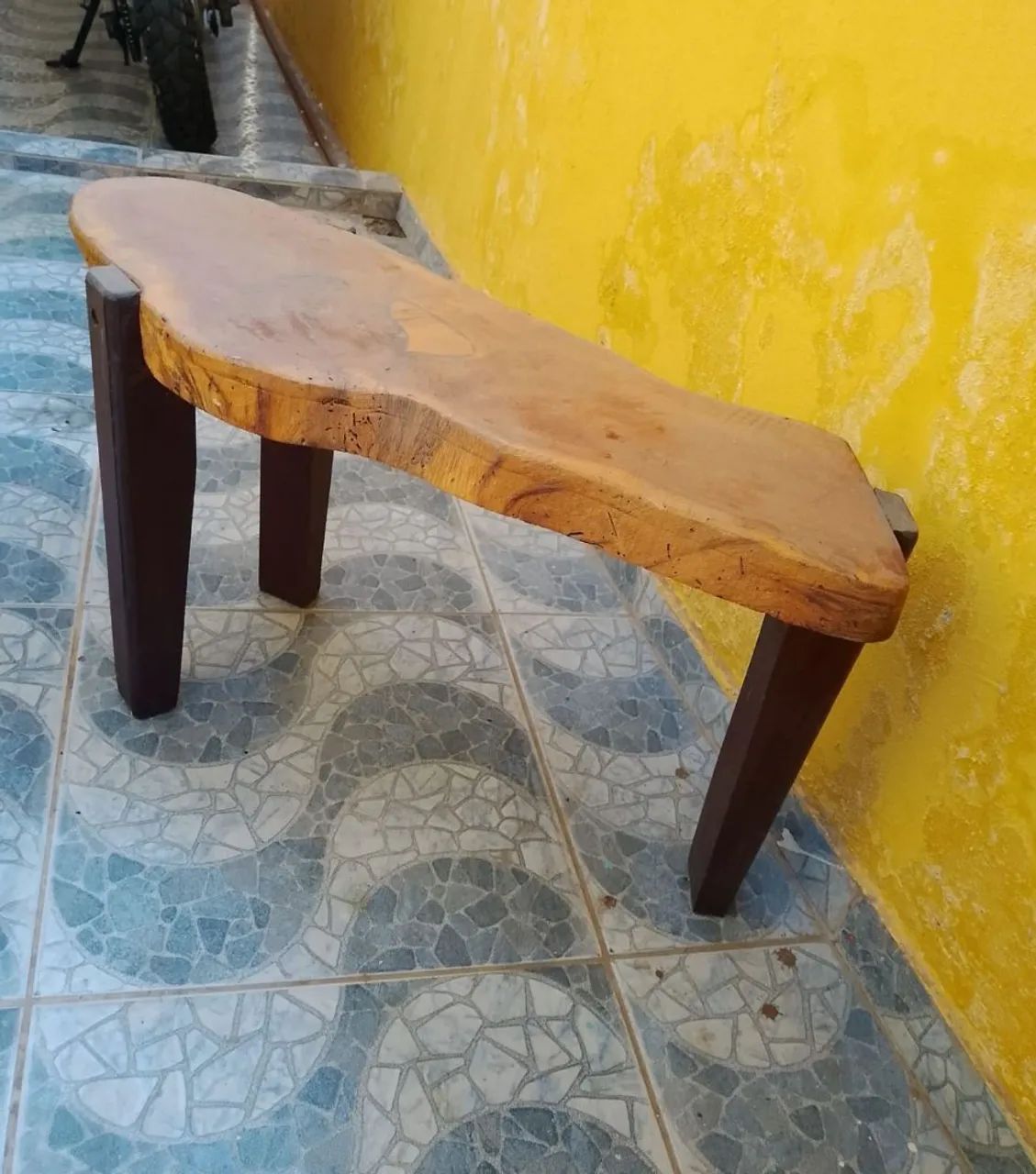 VENDO MESAS DE MADEIRA - Foto 2