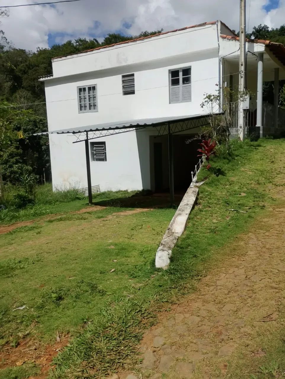 CASA COM PISCINA E LAGO - BAIRRO GRAMINHA - Foto 2