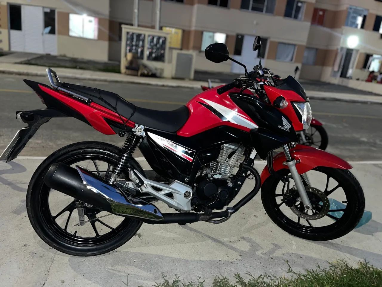 Titan 160, zero problemas! Perfeita 