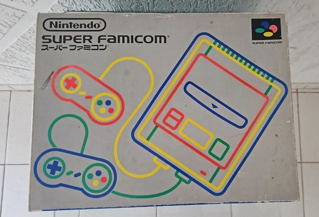 Super Famicom na Caixa 