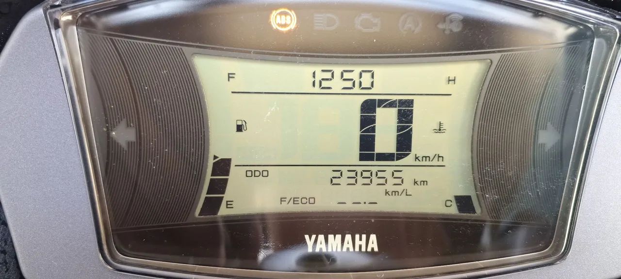 Yamaha N max 160  - Foto 2