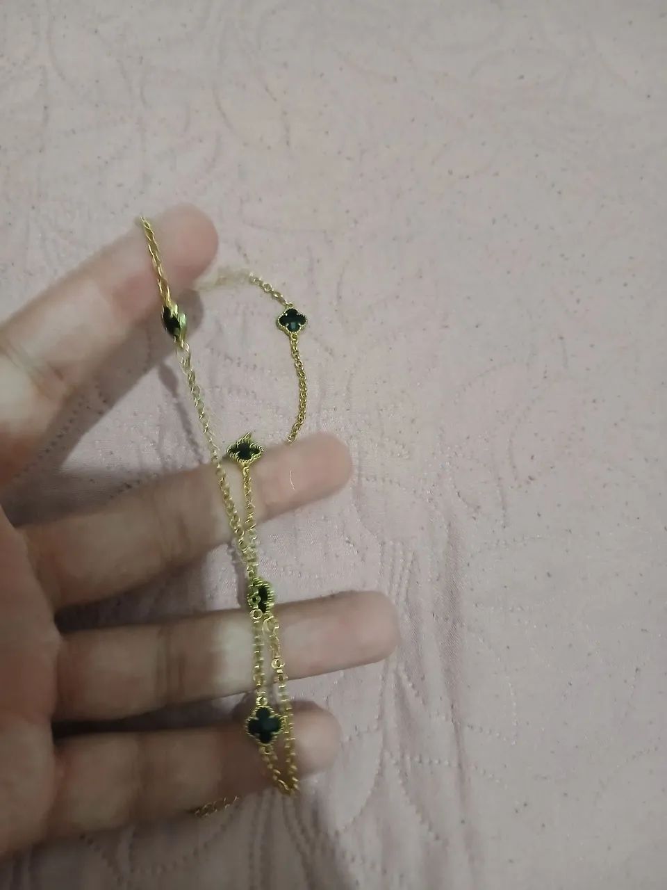 Colar trevo banhado a ouro  - Foto 3