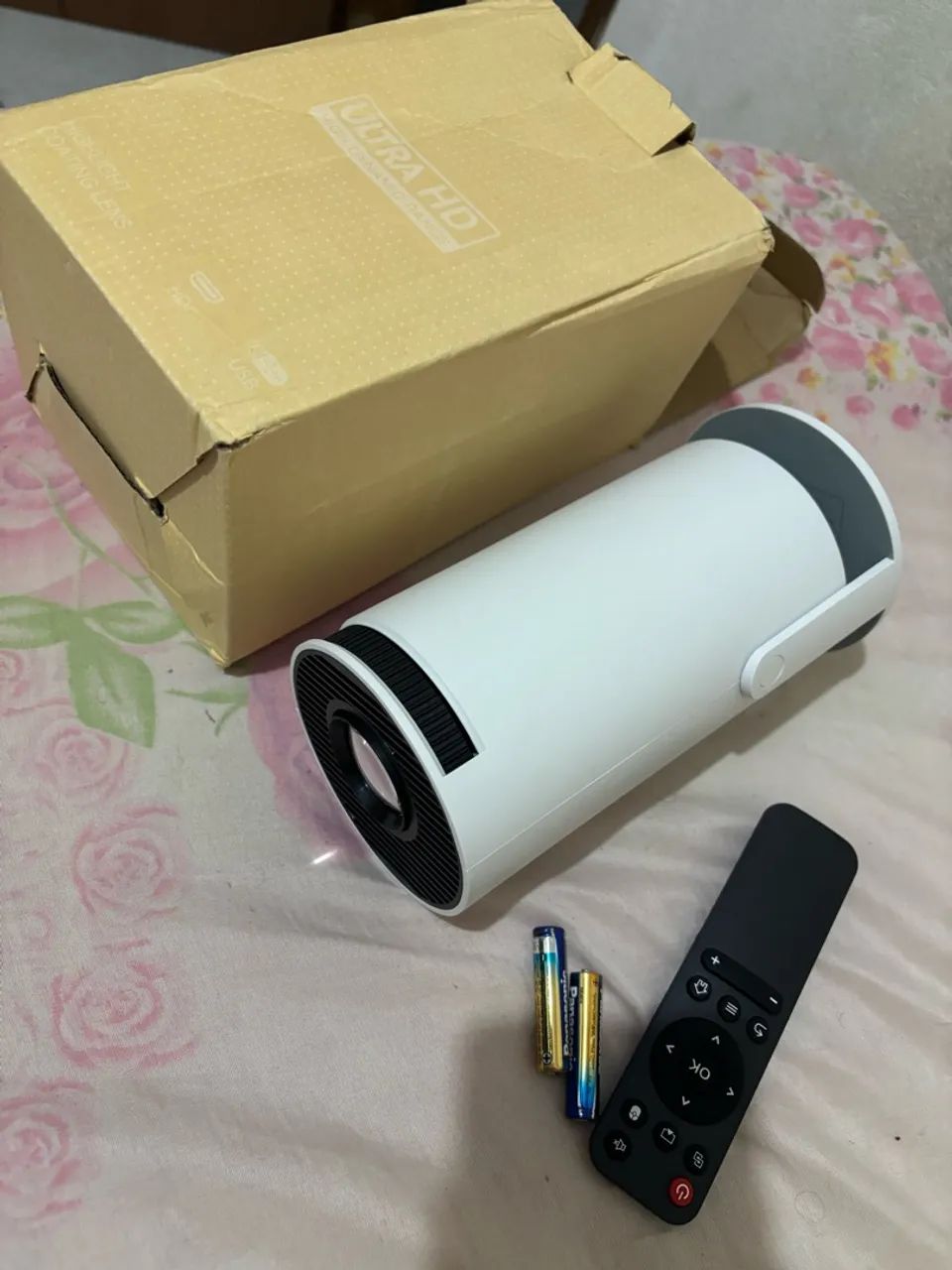 Projetor HY300  - Foto 2