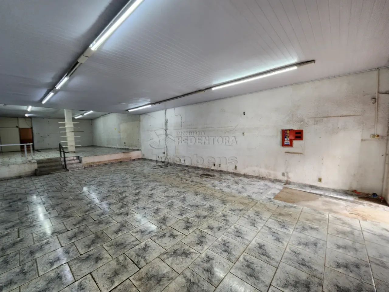 Salão Comercial no Centro da Cidade para Alugar - Foto 2