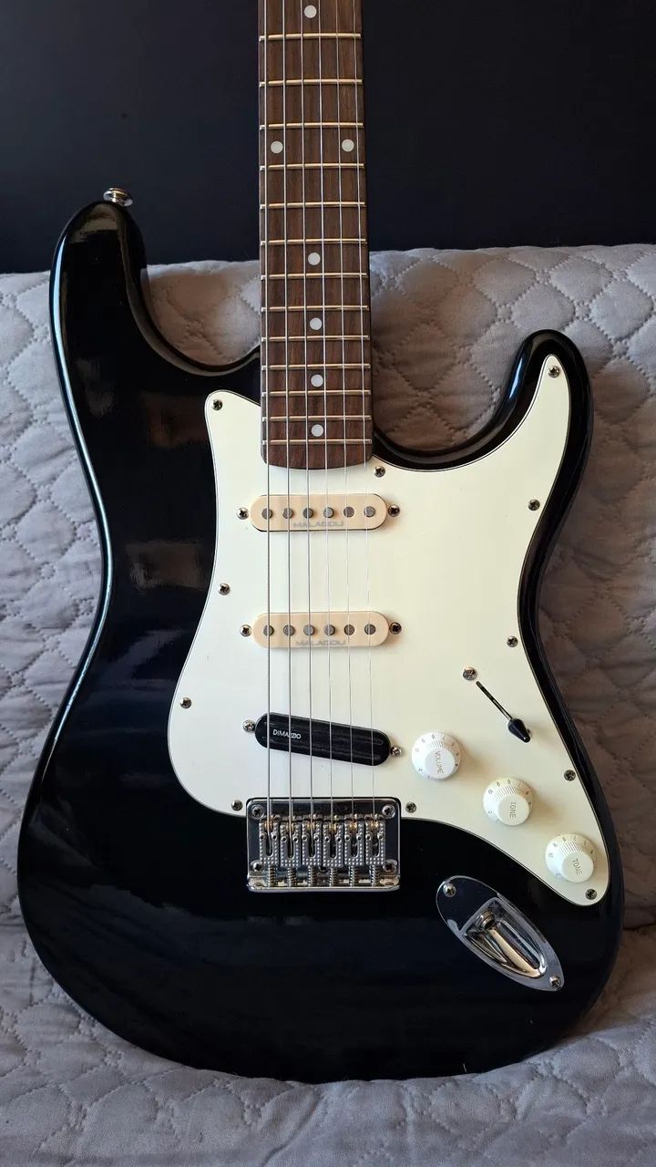 Squier Bullet Stratocaster - Foto 2